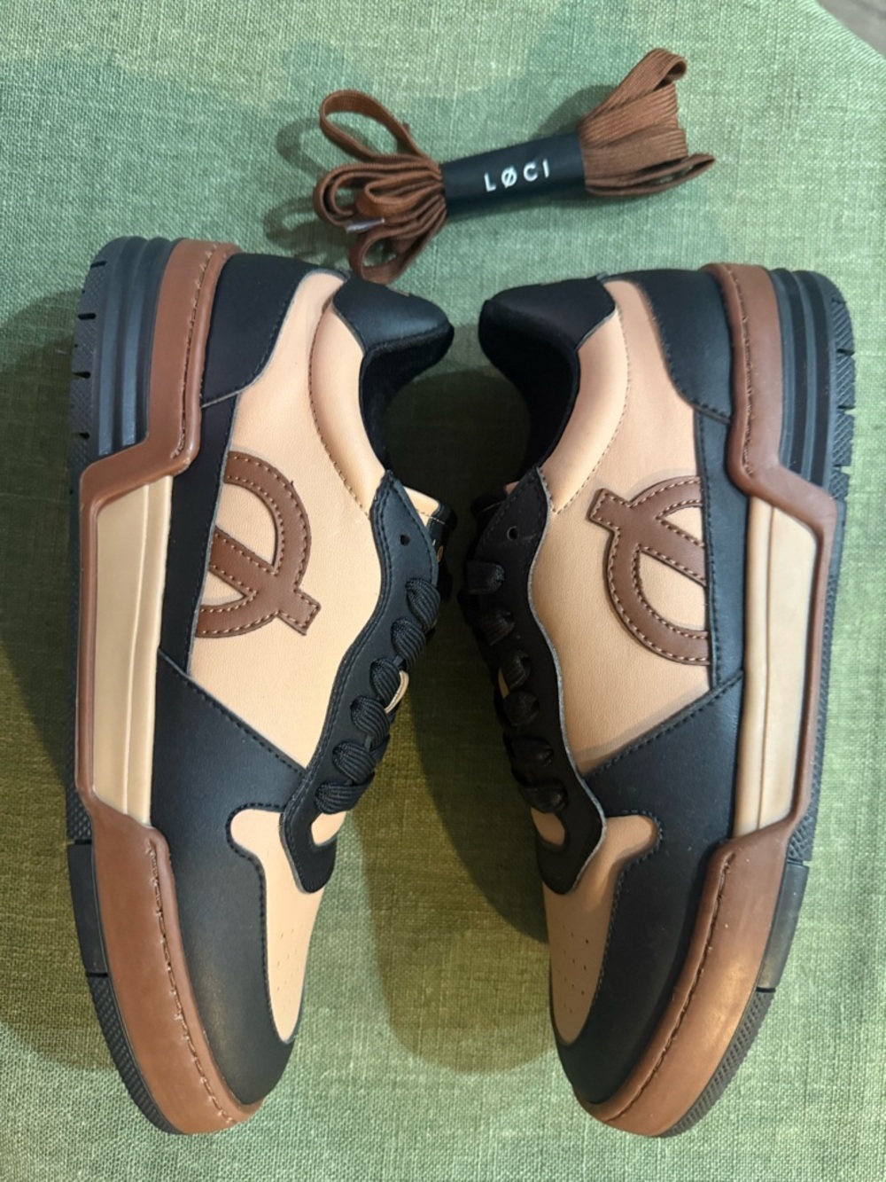 LØCI Atom Sneakers – EU 39 (US 8–8.5) – NEW